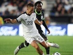 Dupla de meio-campo da Nova Zelândia luta contra lesões antes da Copa do Mundo