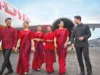 Pilotos da Air India surpreendem tripulação de cabine no Dia Internacional do Comissário de Bordo