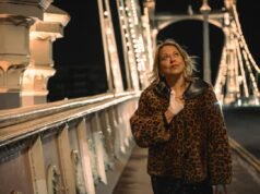 Nicola Walker na afiada comédia britânica do Hulu