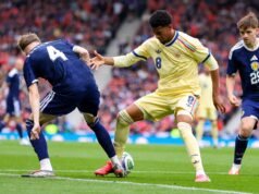 ‘Especial’ garoto-prodígio do Manchester United confirma qualificação para a Copa do Mundo após surpreender companheiros de equipe com estreia