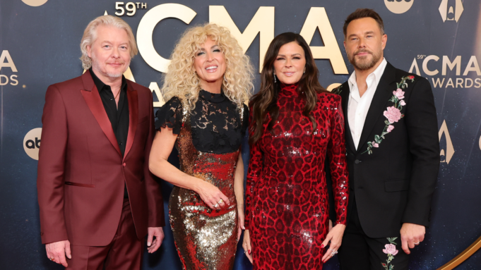 Phillip-Sweet-Kimberly-Schlapman-Karen-Fairchild-and-Jimi-Westbrook-.png