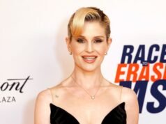 Kelly Osbourne subiu ao palco para um dueto surpresa