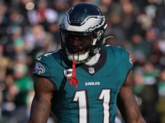 Os Eagles finalmente fizeram um acordo com os Patriots sobre AJ Brown.