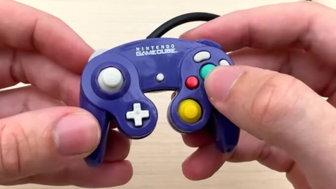 gamecube-playable-keychain-featured.jpg