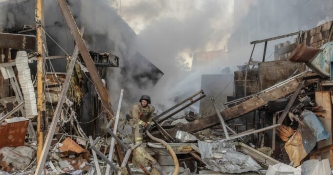kyiv_strikes_0206-vhk0d2.jpg